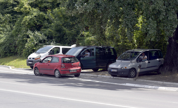 До Панчева и за 150 динара: Рат дивљих и легалних превозника за путнике